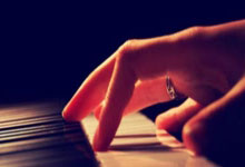 如意体育平台 ：关于轰动偶像洛佩斯三连胜统领草根军团的信息