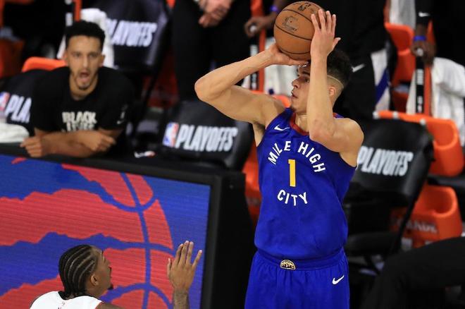 关于丹佛掘金半决赛大胜阿森纳，周冠宇砍下8记关键球，全场沸腾的信息